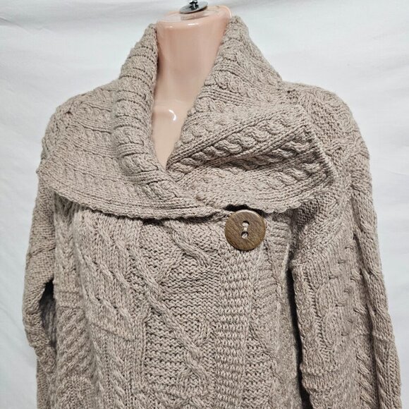 Aran Isles Women Chunky One Button Cardigan Sweater Size M Beige Long Sleeve - Picture 9 of 13